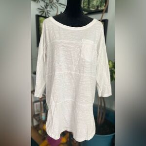 Mod-o-doc Quarter Length Sleeve White Tunic Size Large